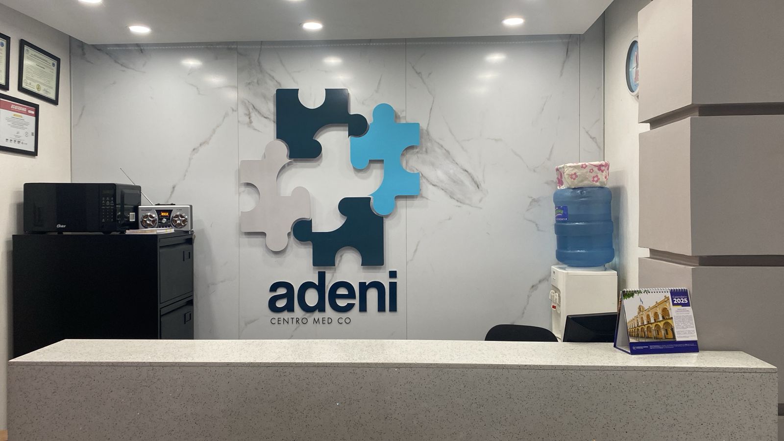 Visita nuestro<br>
<div>Centro Medico</div>