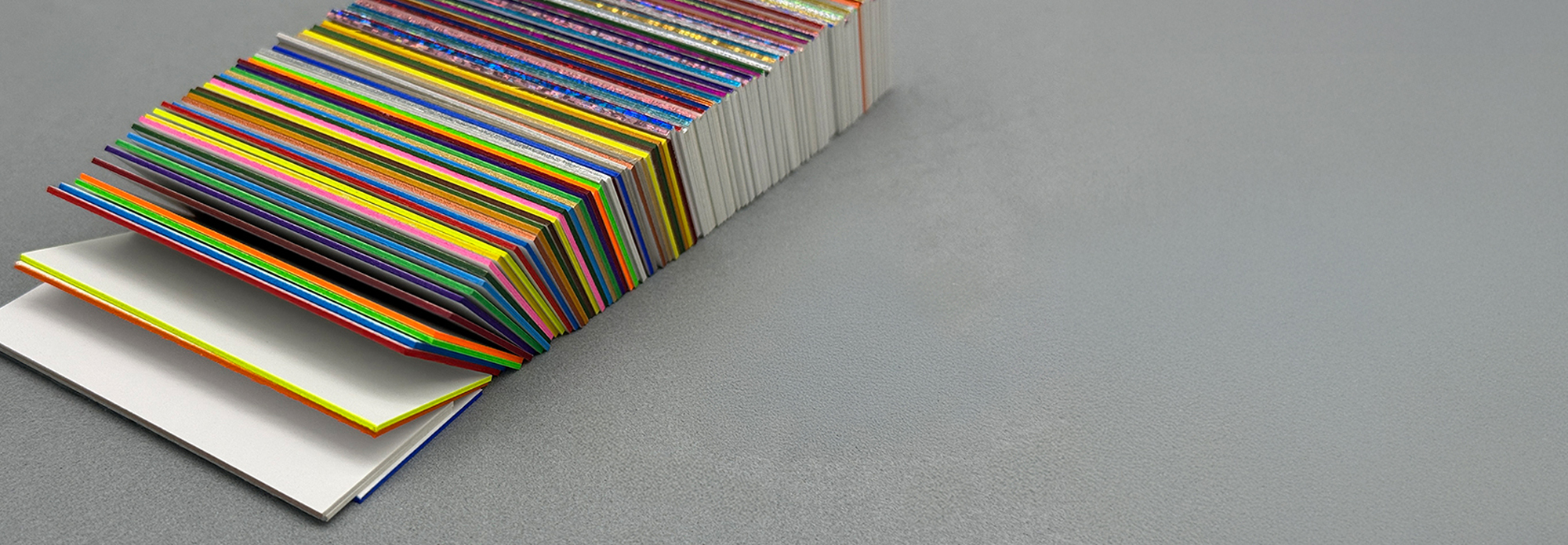 Colored edge swatches for custom flat cards