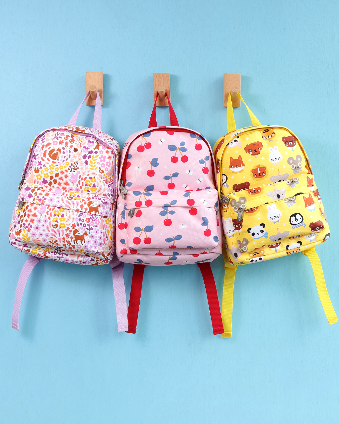 🎒✨ Produtos únicos para um regresso especial.