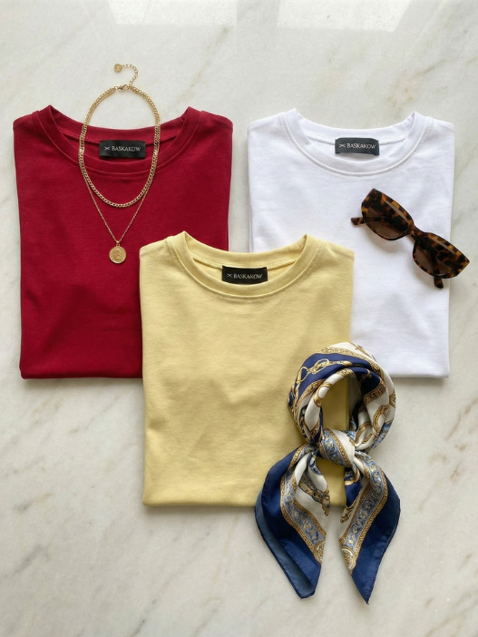 Poleras básicas mujer