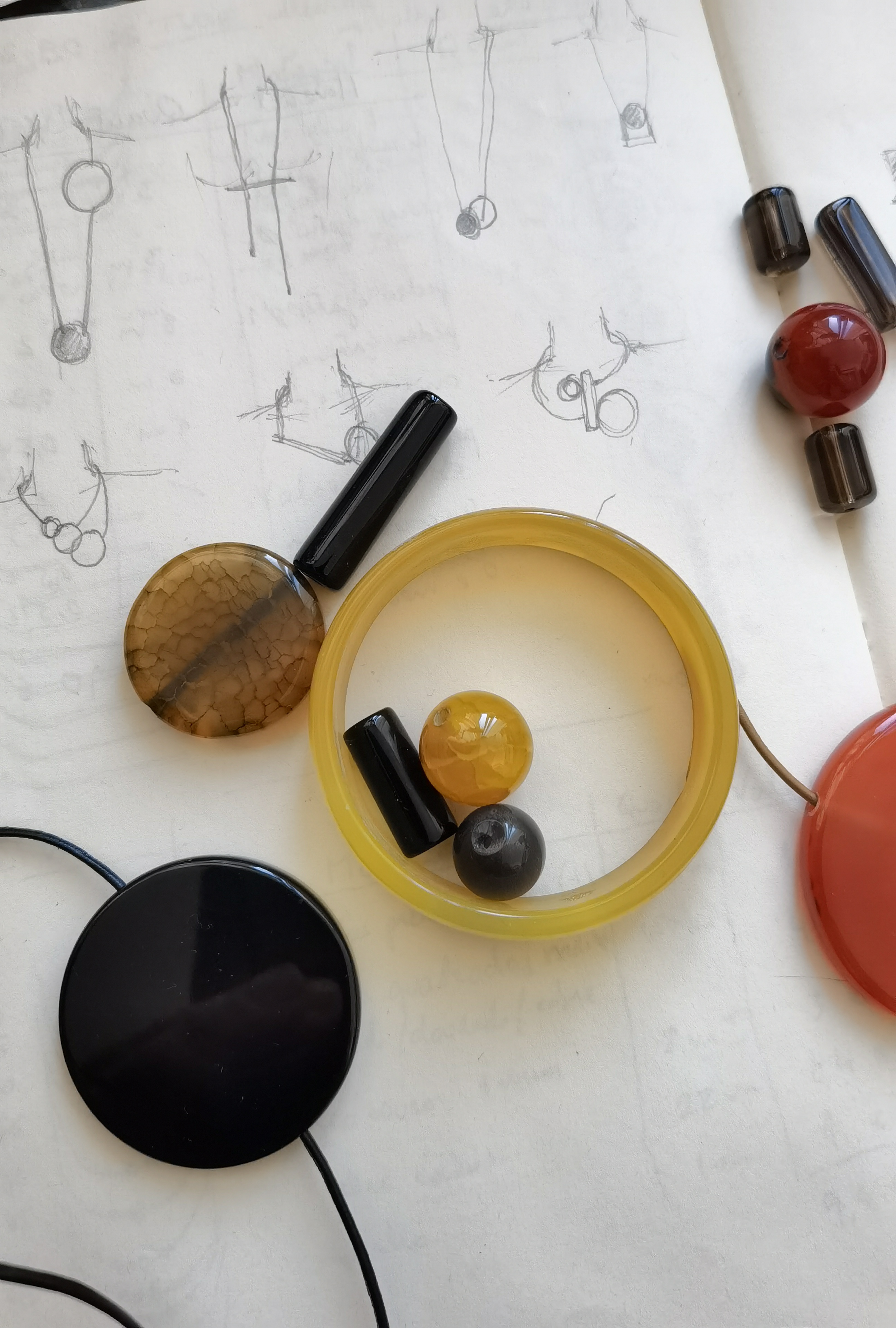 bayou, a ball around you