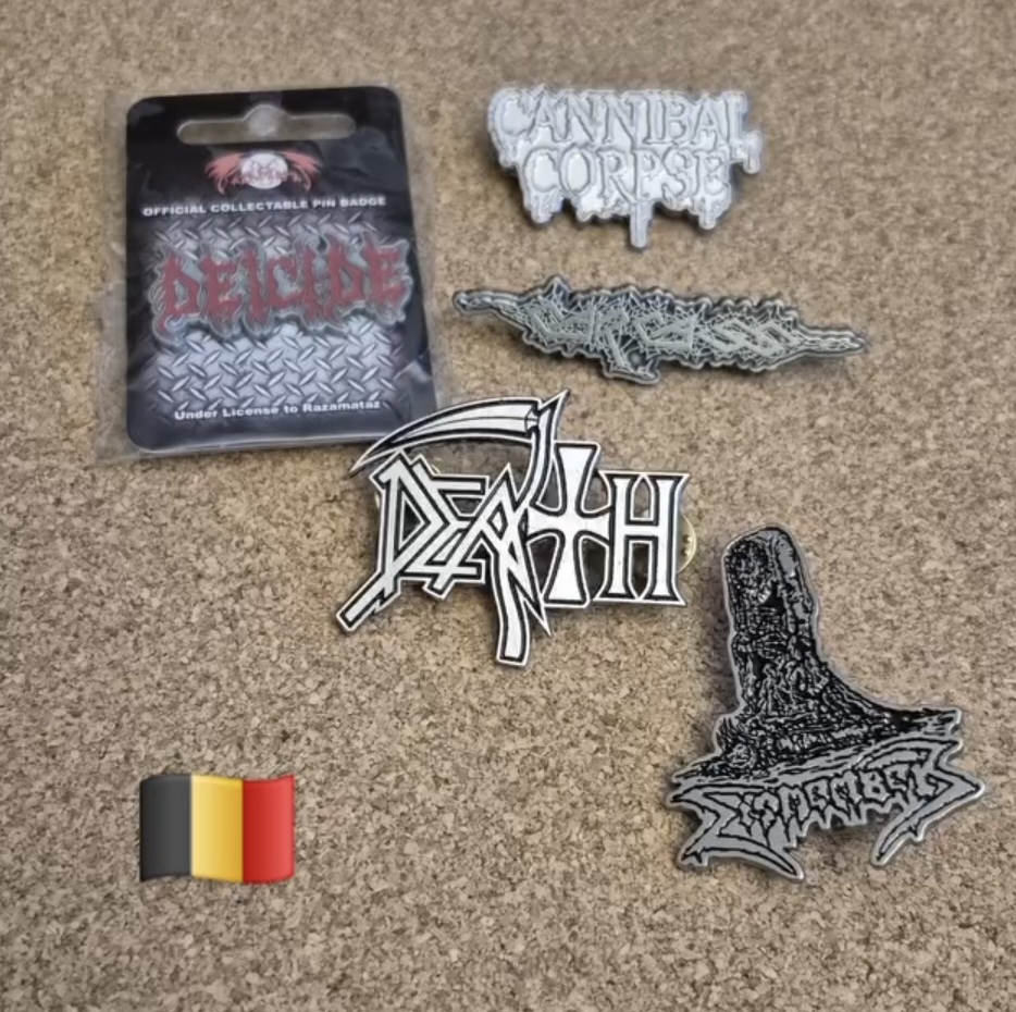 <span style="color: rgb(229, 229, 229); font-family: Geist, sans-serif;">A little peek behind the scenes: a lot of metal and rock heading out 🤘📦</span>
