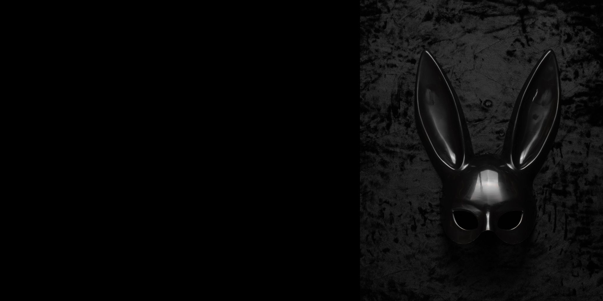 <strong>      Black Mask</strong>