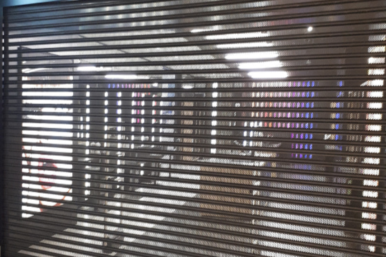 Cortinas Metálicas Microperforadas