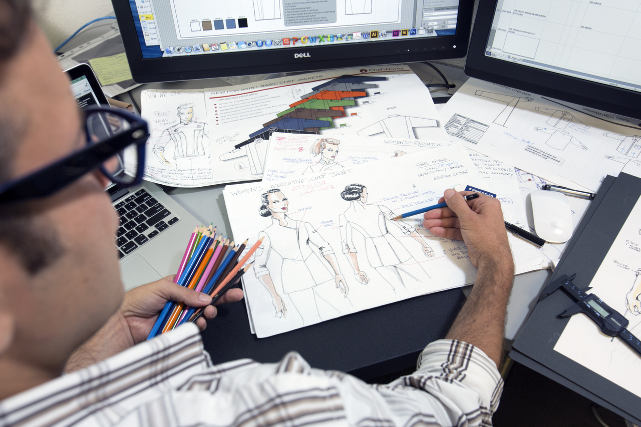 Uniformes de grado profesional, presentes en más de 90 países