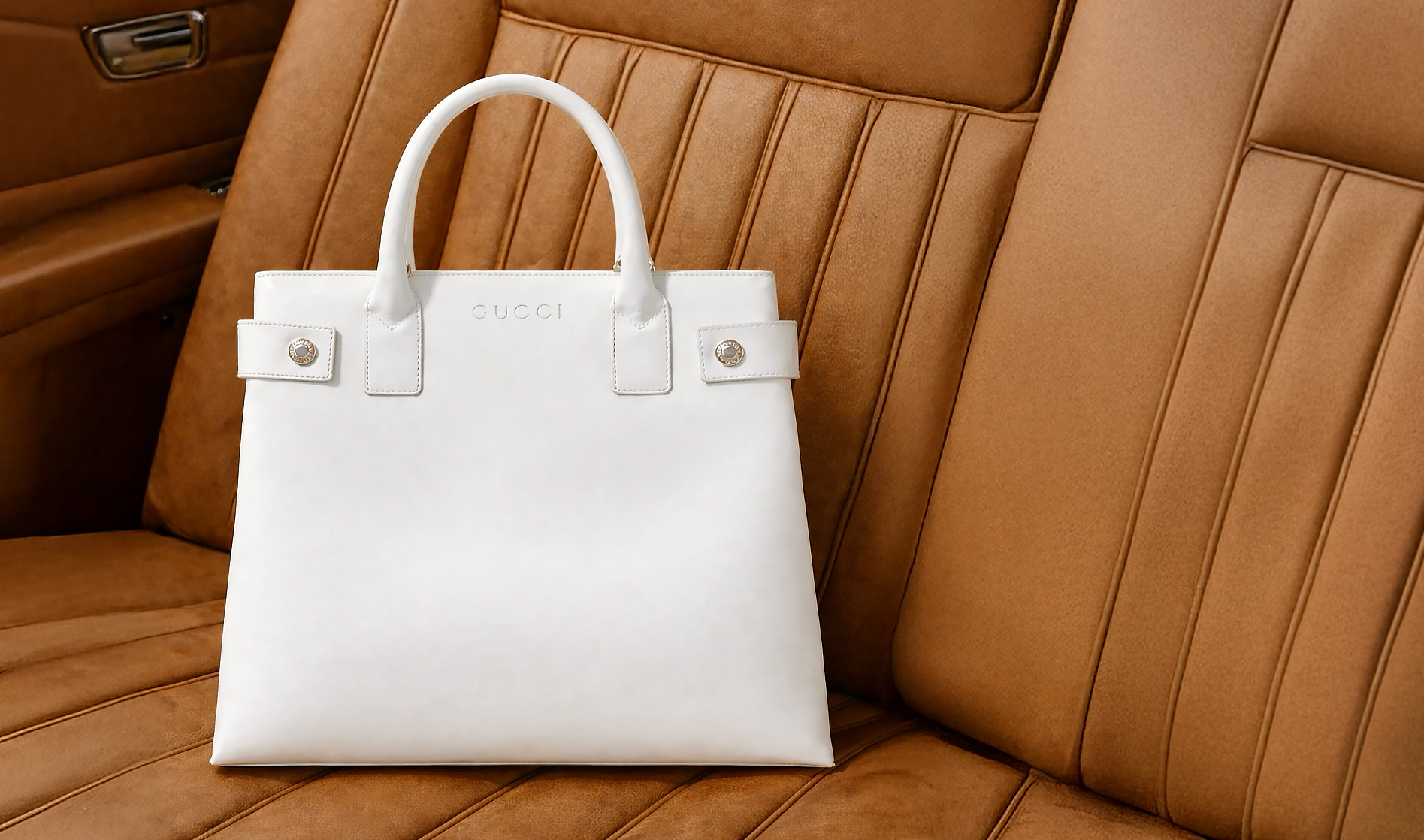 cartera gucci chic district