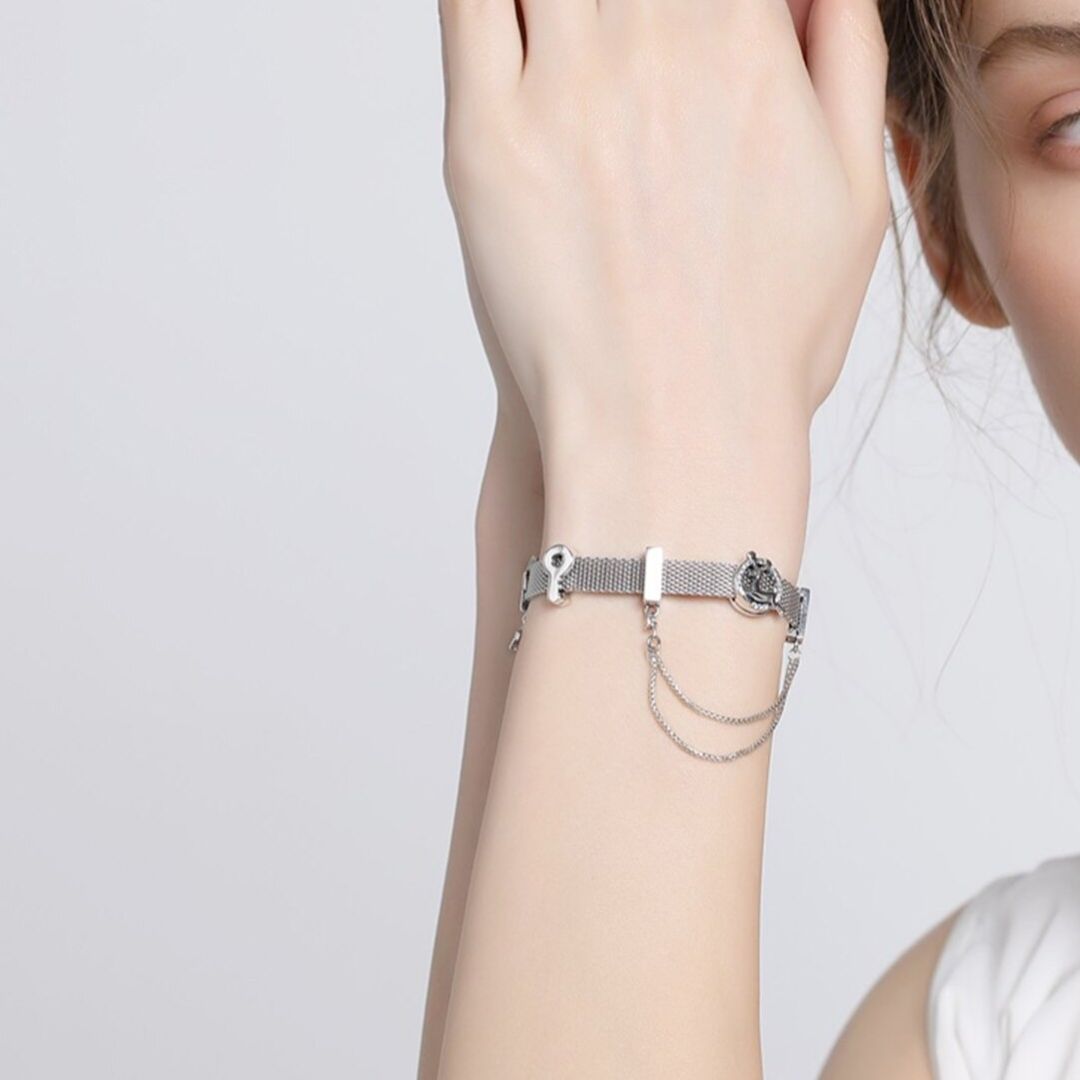 Pulseras con charms 