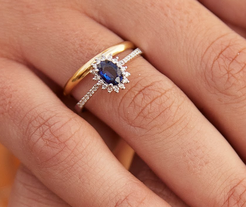 con diamantes