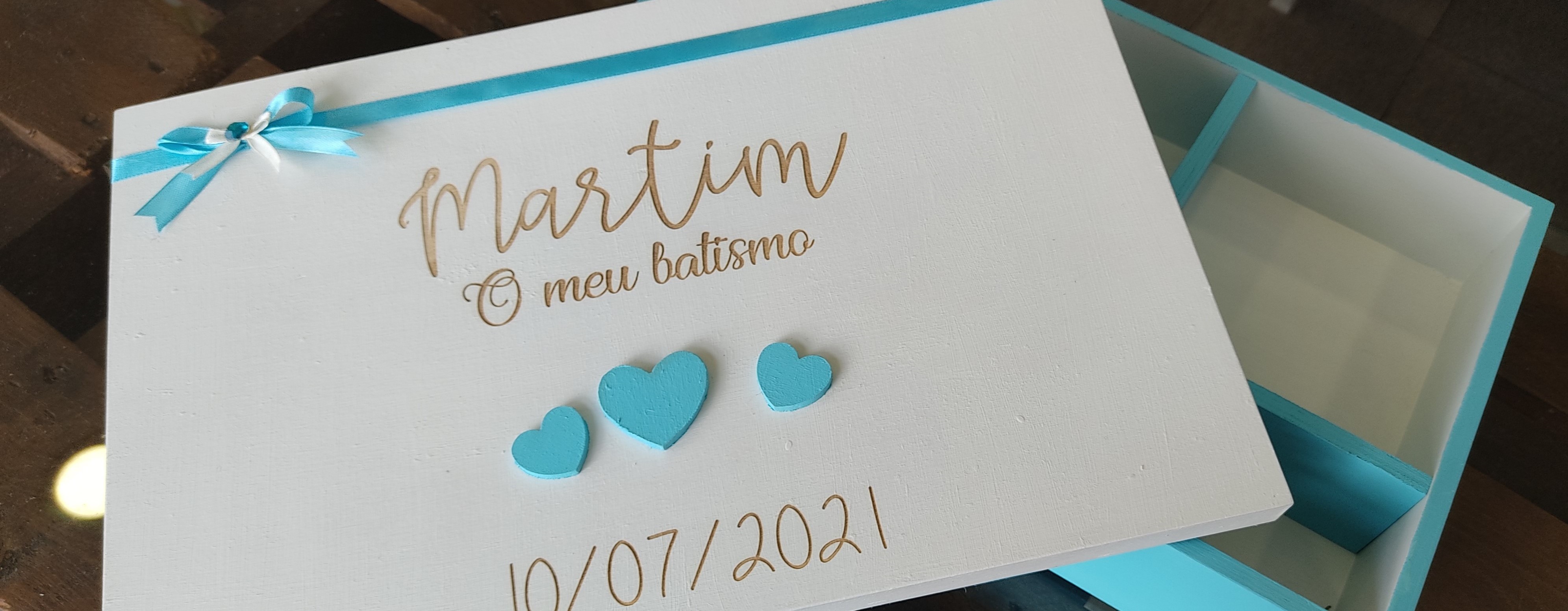 Uma peça personalizada muda o dia de qualquer pessoa!<i></i>