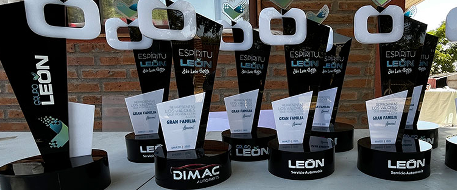 CORTE Y GRABADO LASER 