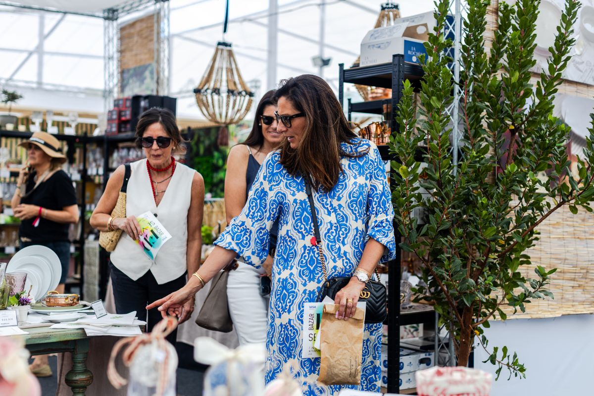 VENDE LOS PRODUCTOS DE DIVINO AROMA