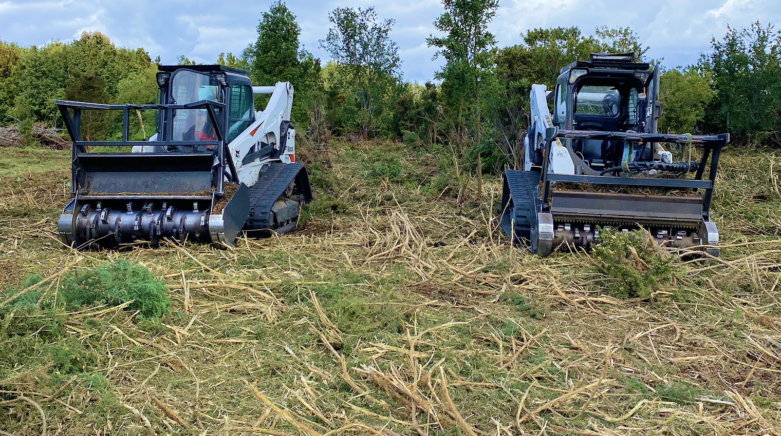 ➡︎ Arriendo de <br>
Maquinaria