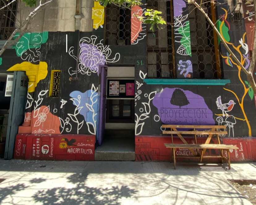 Librería y Centro Social Proyección