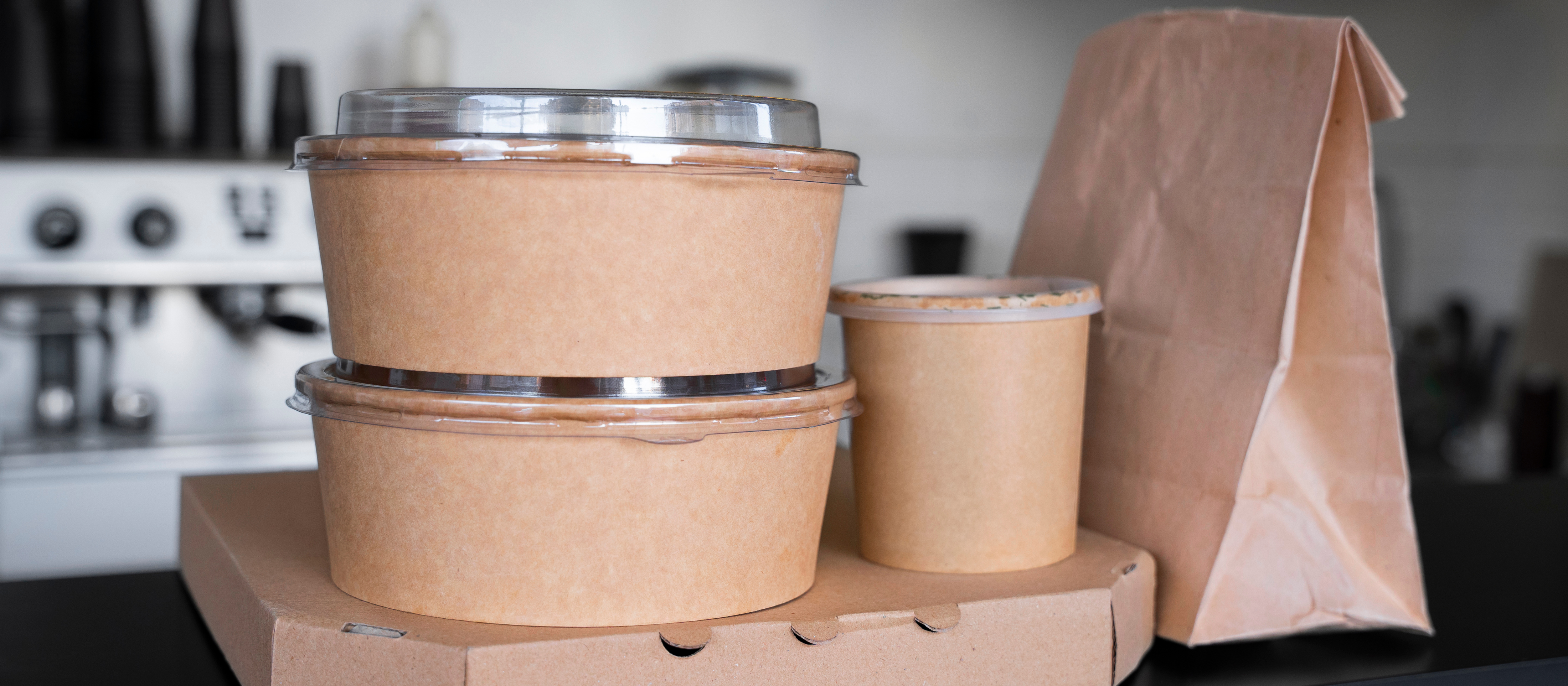 Platos y vasos desechables para tus eventos y negocio