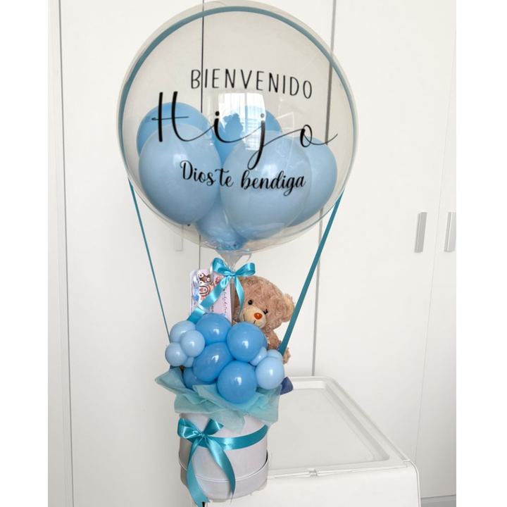 Globo aerostático celeste con osito y mensaje de bienvenida hijo