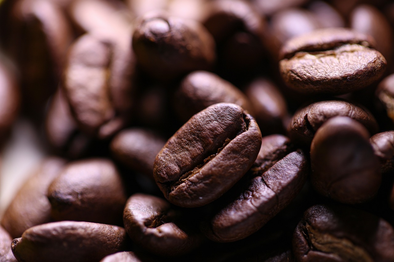 VAMOS POR UN CAFE 