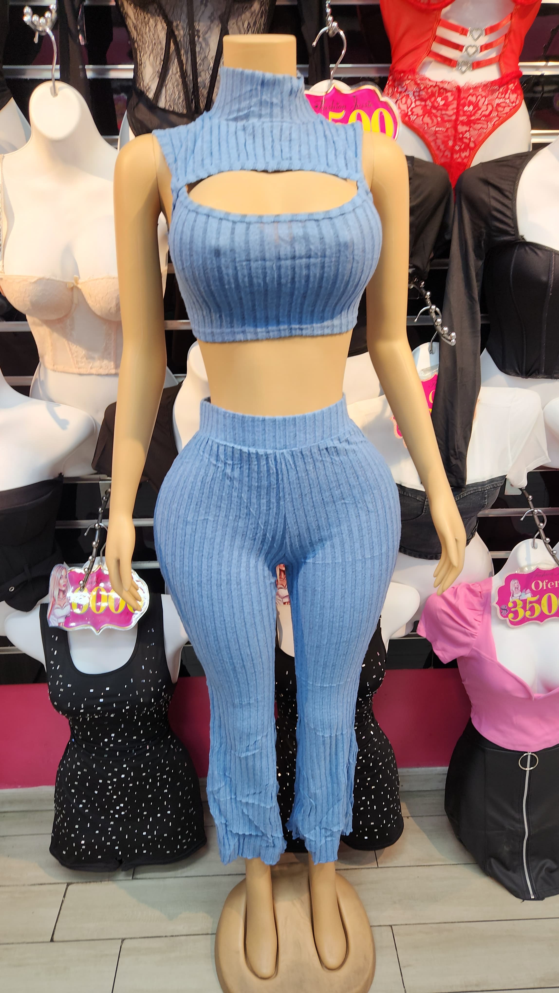 𝑪𝒐𝒏𝒋𝒖𝒏𝒕𝒐𝒔