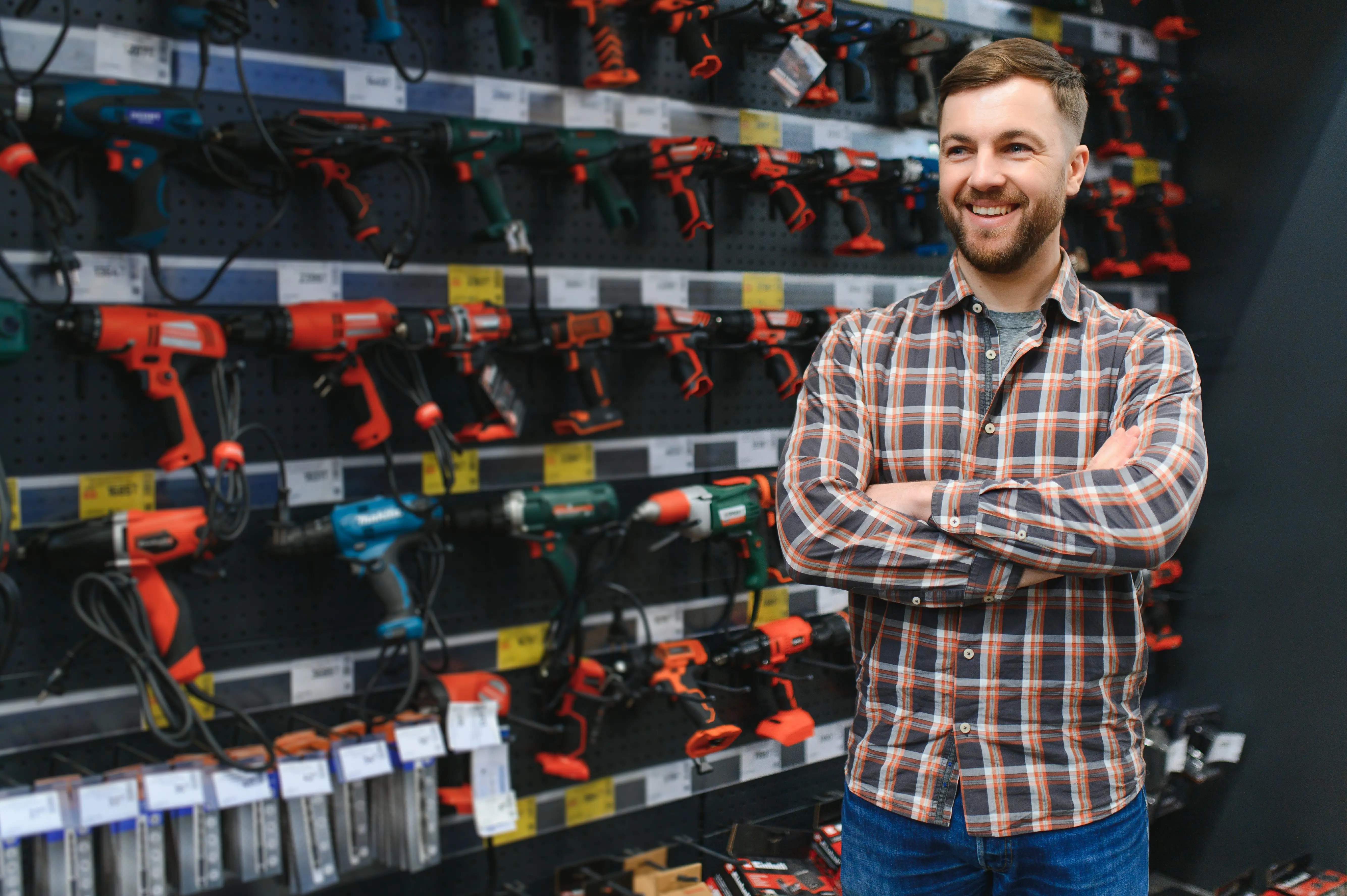 Especialistas en Herramientas y Artículos Eléctricos 