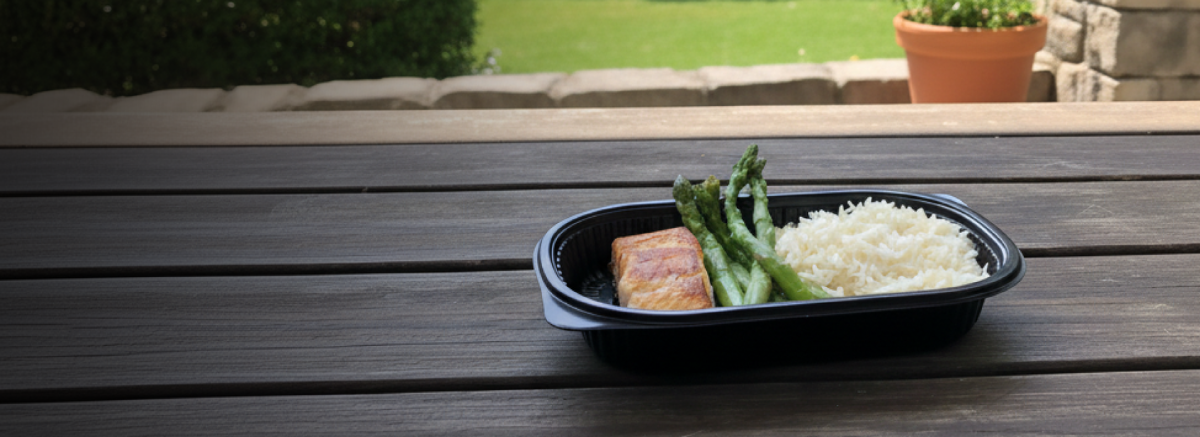 <strong data-start="812" data-end="864">Comida rica, práctica y lista en solo 3 minutos.</strong><br data-start="864" data-end="867">
Más tiempo para ti, alimentación saludable y resultados <br>reales. Con nosotros,
tu semana está resuelta.