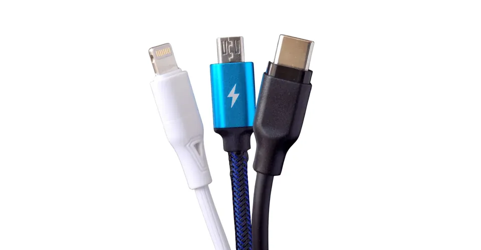 Cables USB, HDMI y más