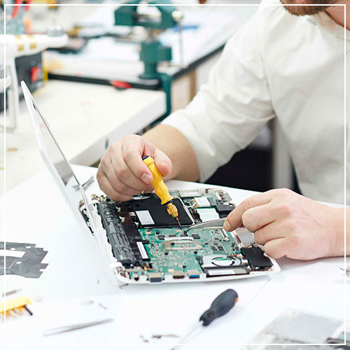 <strong>Reparación de Notebook y PC</strong><br>