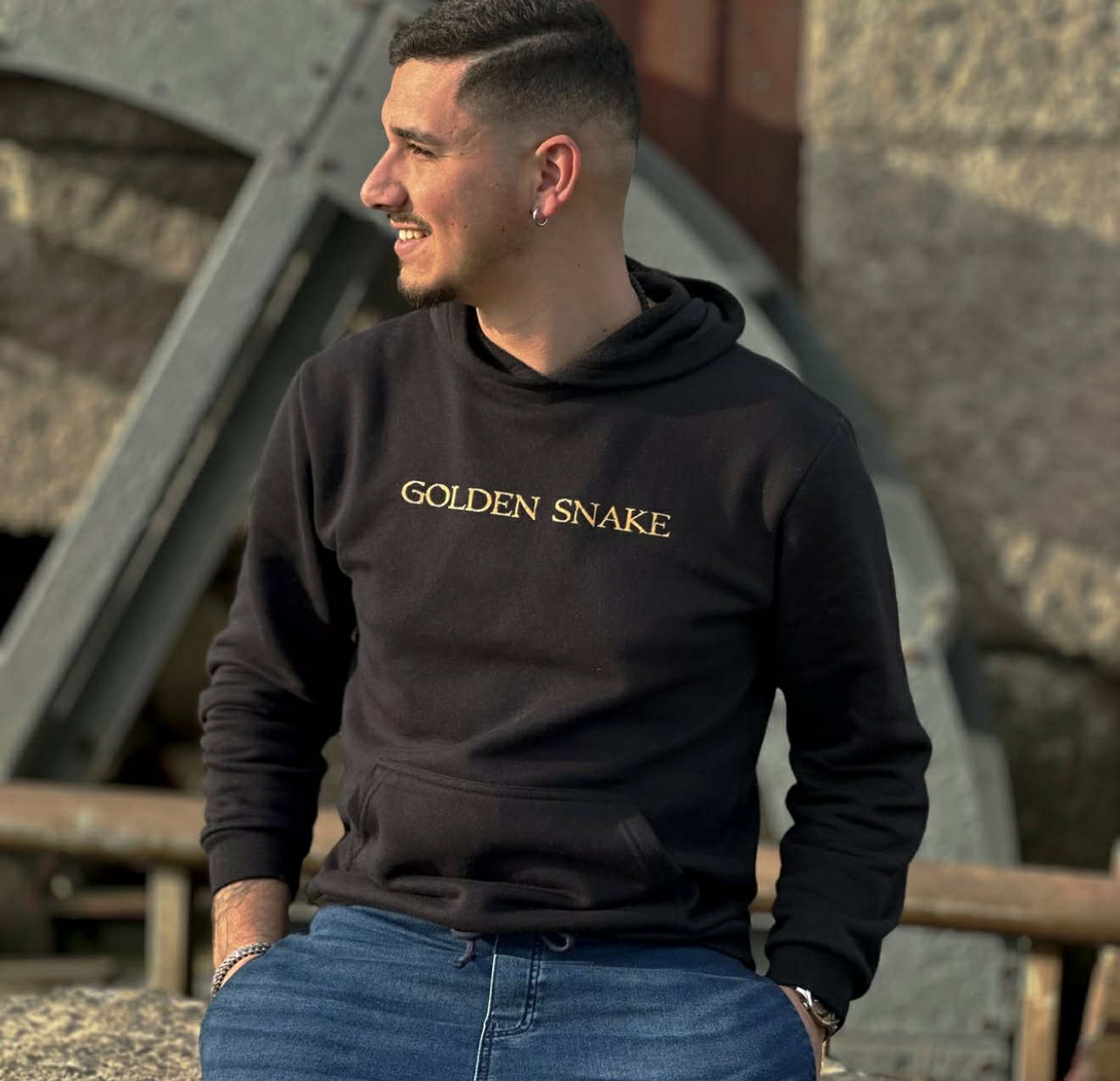 Sweatshirt - Classic Fit