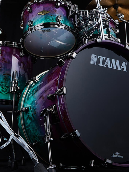 Baterías y Percusión<br>
<br>