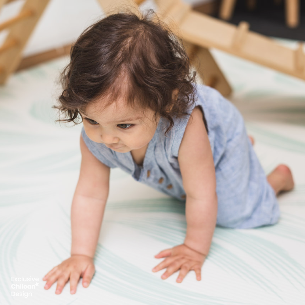 Tan lindo como una alfombra, pero funcional y seguro como un playmat ergonómico<br>