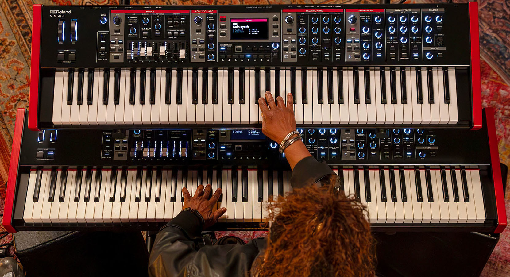 ¡Nuevos ROLAND V-STAGE: La fuerza del sonido en su forma más pura!