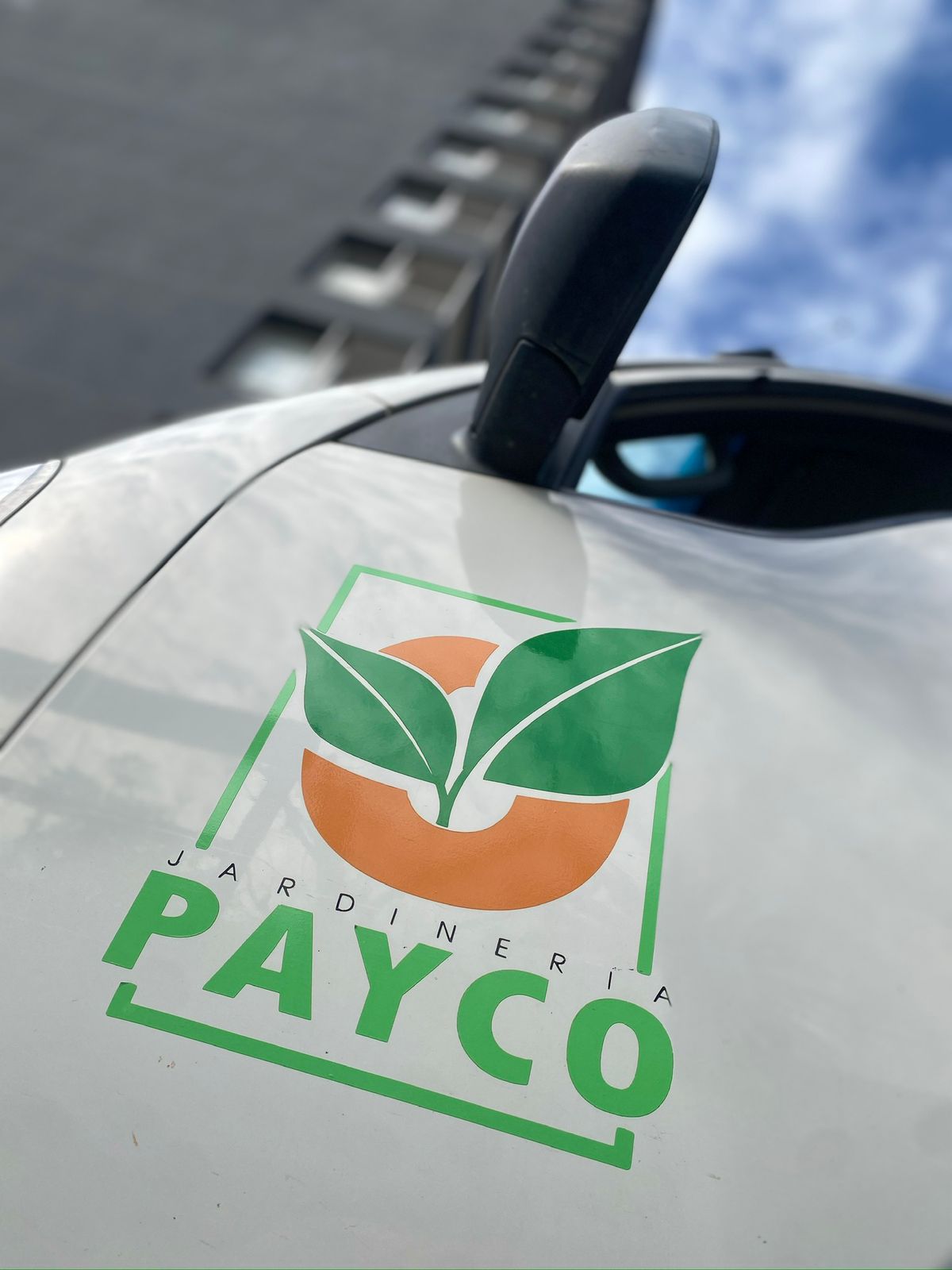 <b>Nuestra Empresa</b><br>