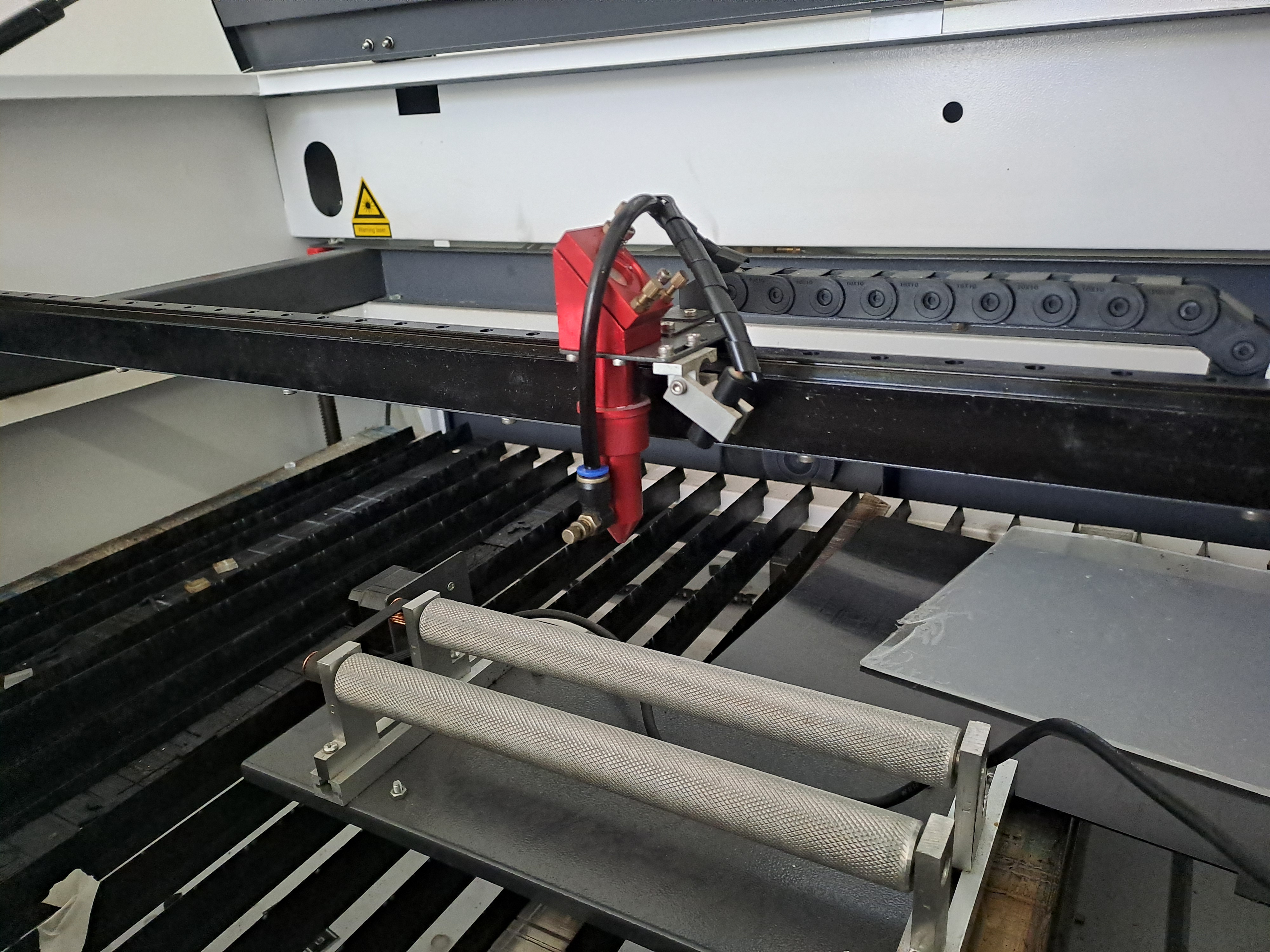 <b>CORTE LASER CNC</b><br>
