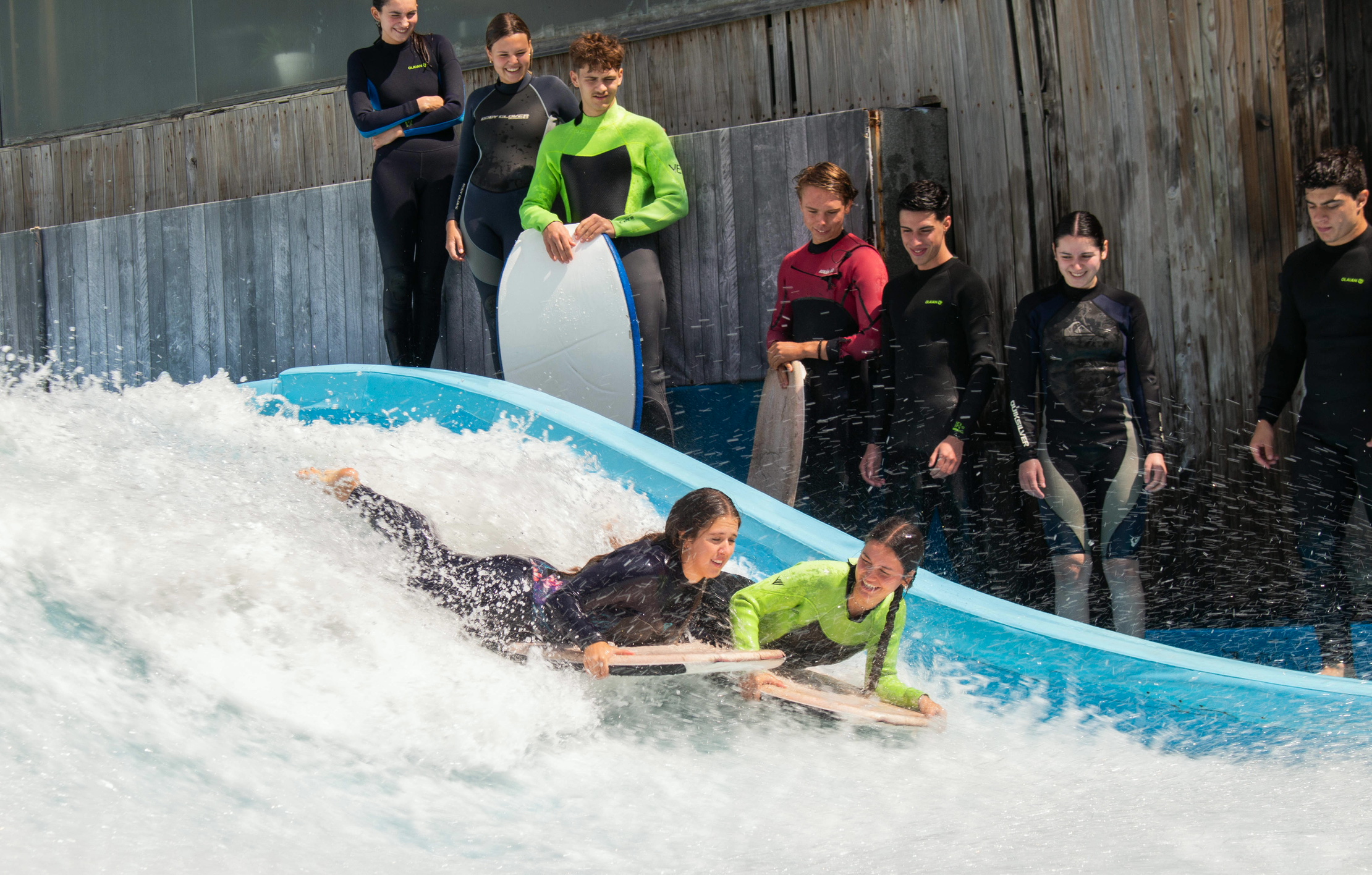 Más que una ola, un punto de encuentro