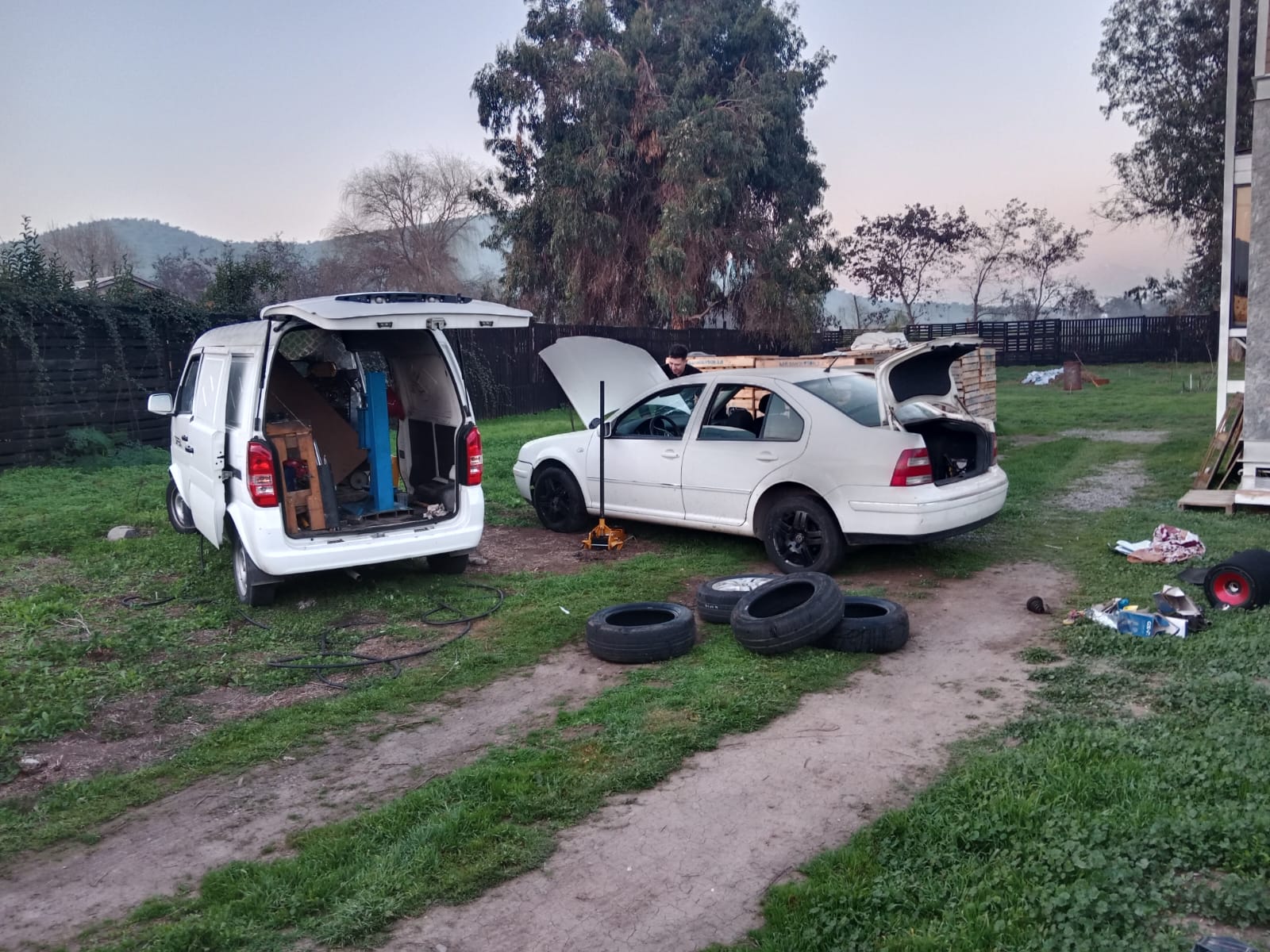 Autos y Camionetas