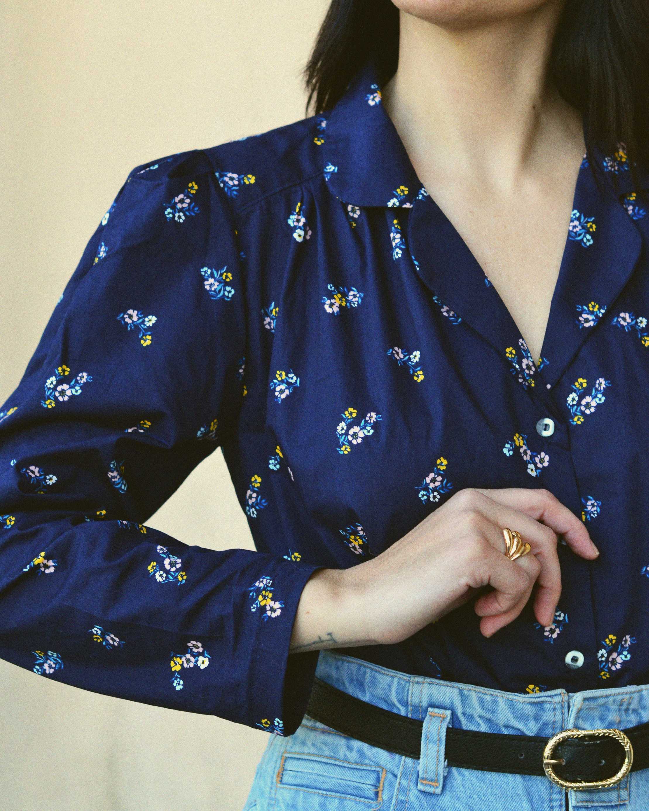 Blusas y Camisas