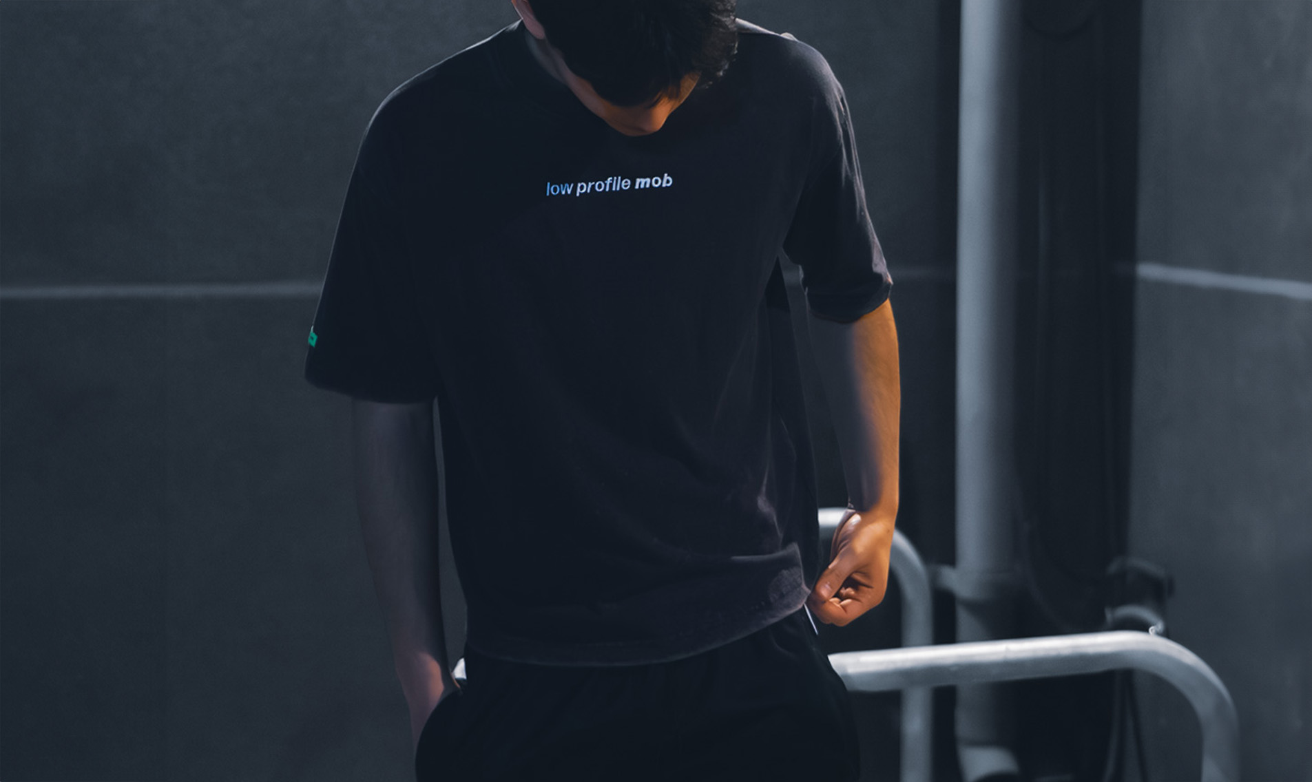 <i>new drop </i><br><b><i>boxy tee </i></b><i>acid blue</i><br>