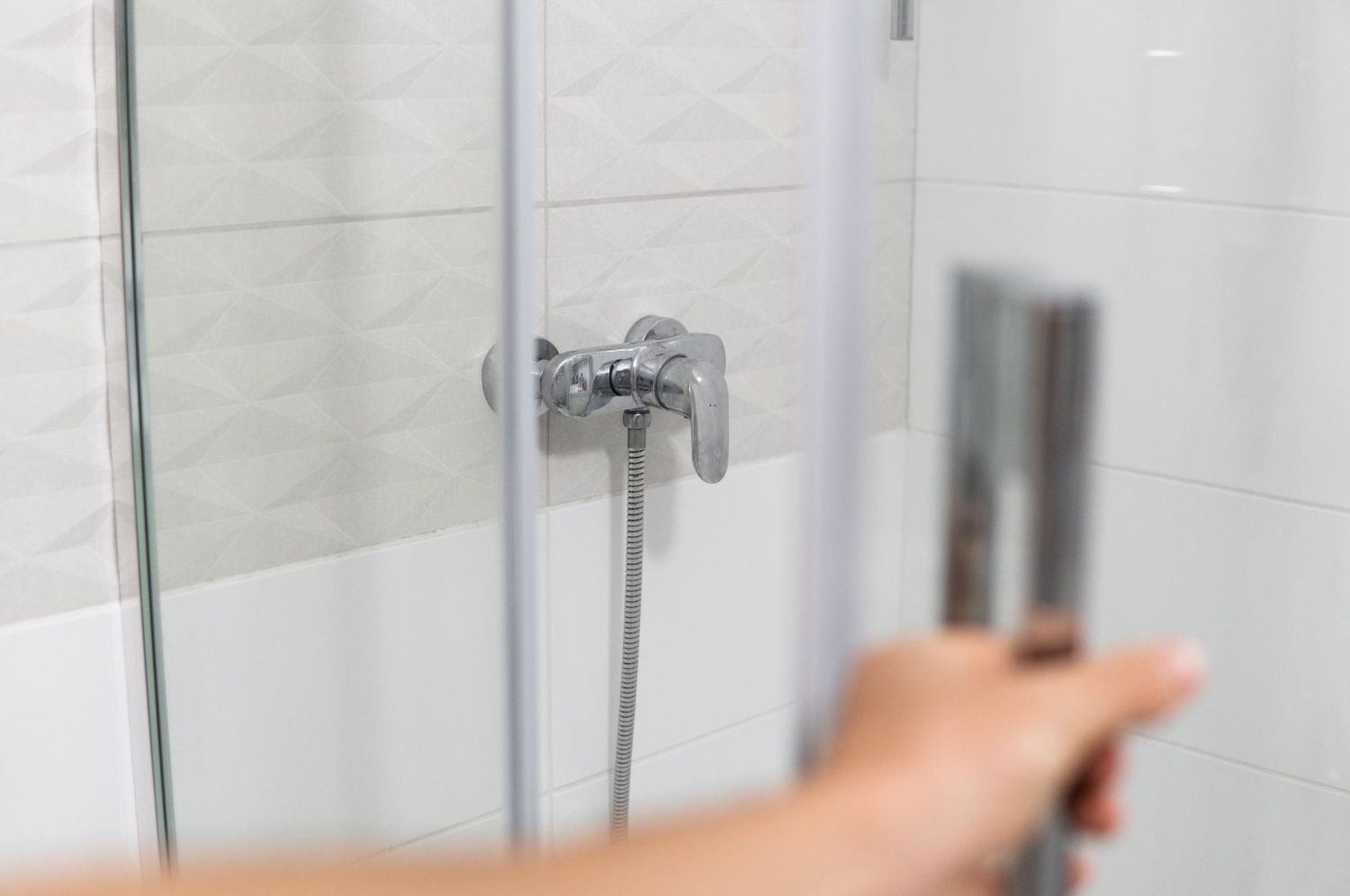 Instalación de Shower Door