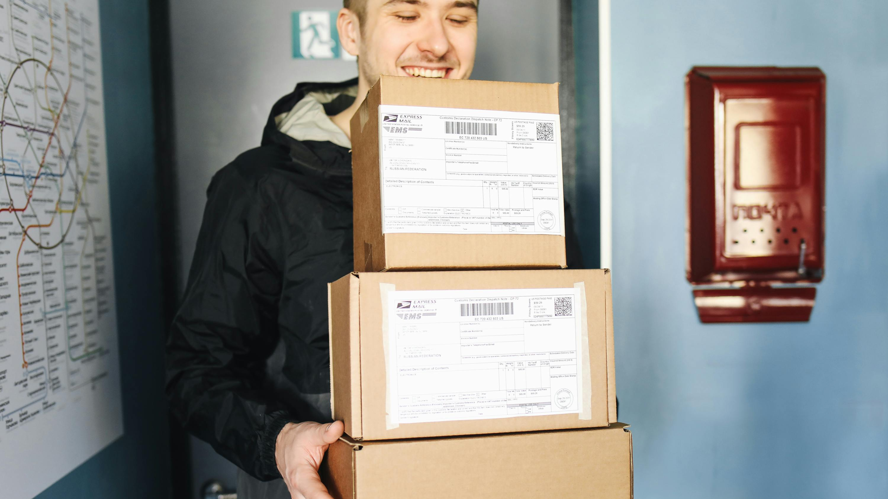 <b>Corremos para entregar tu pedido, entregas el mismo día, para compras realizadas hasta las 11:00 AM</b>