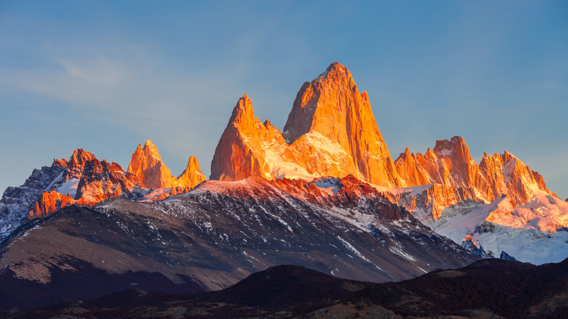 Aguas con esencias herbales y frutales de la Patagonia chilena