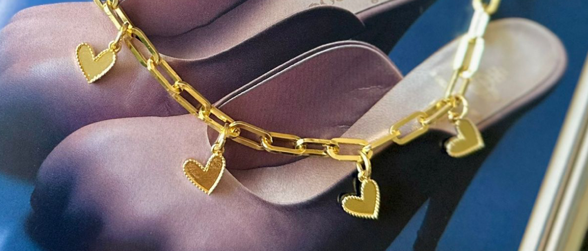 Mundana Joyas y Accesorios