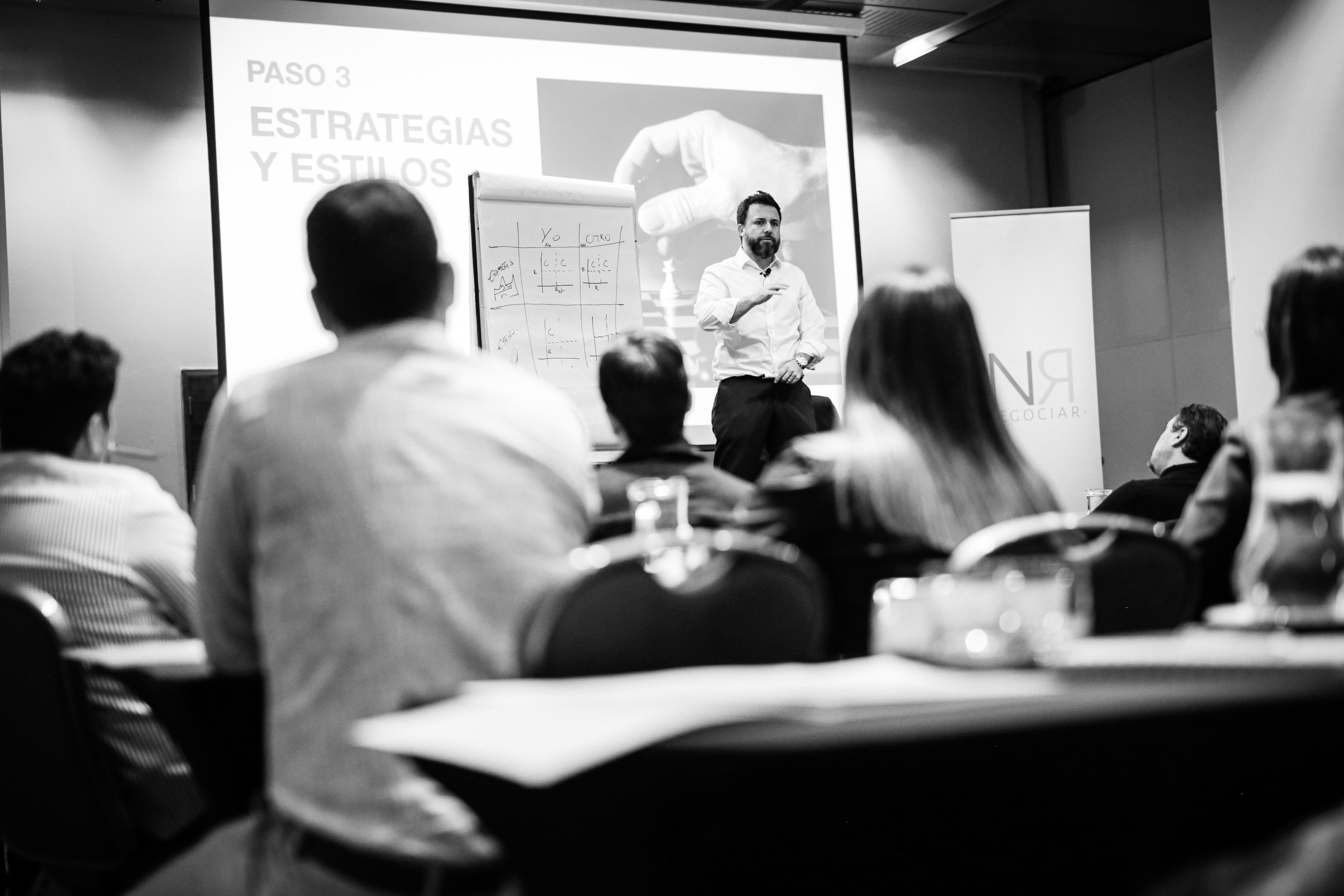 Aprende a NEGOCIAR como un profesional en la Academia Negociar®