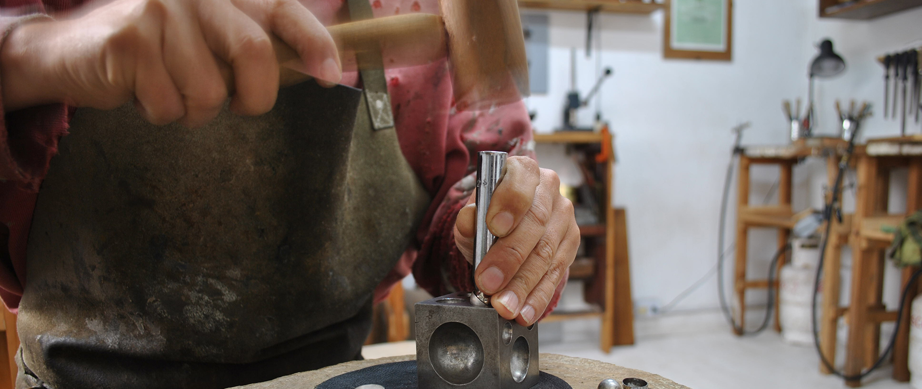 + ARTESANÍA +<br>