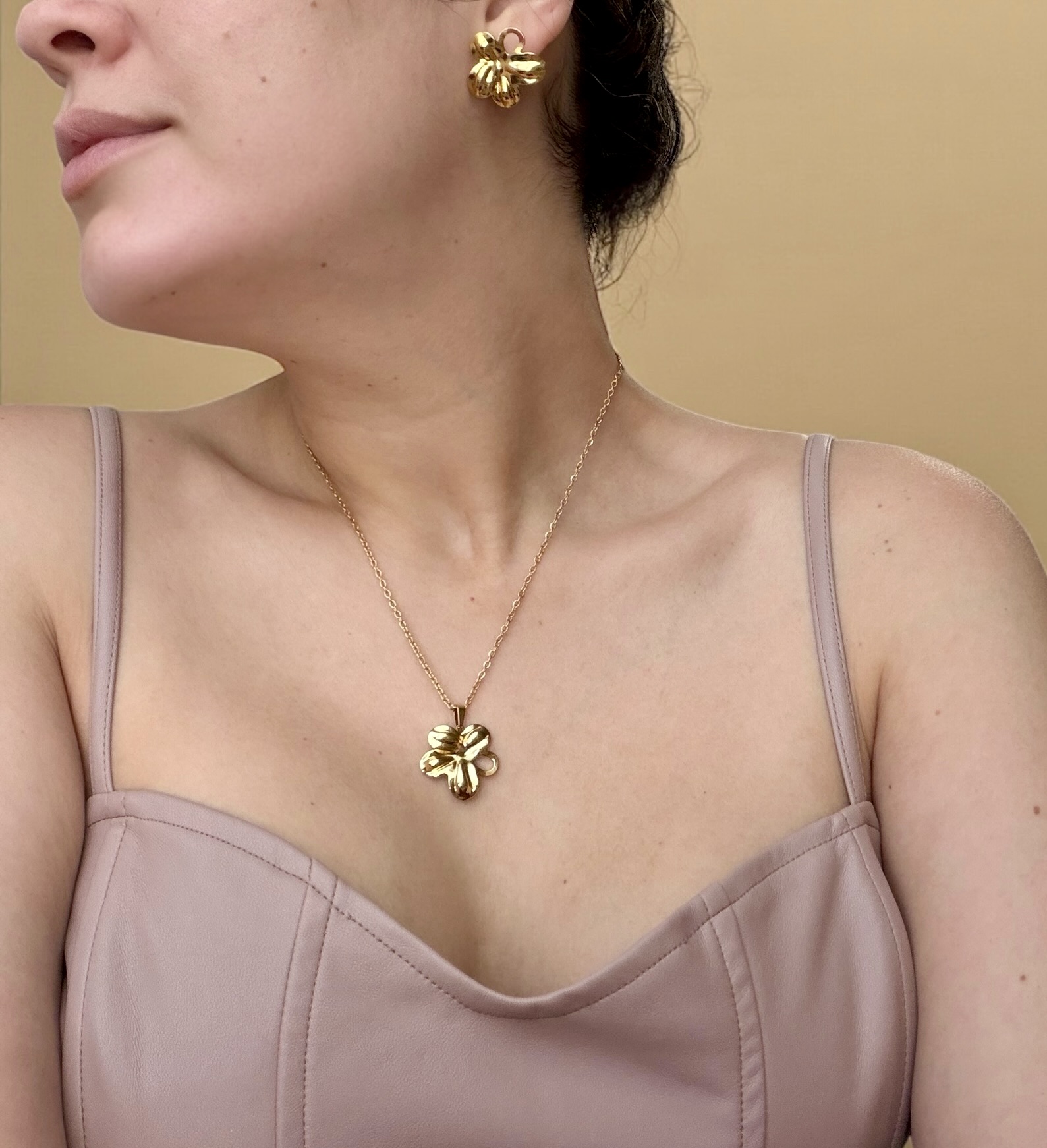 Joyas de acero inoxidable premium que no se oscurecen