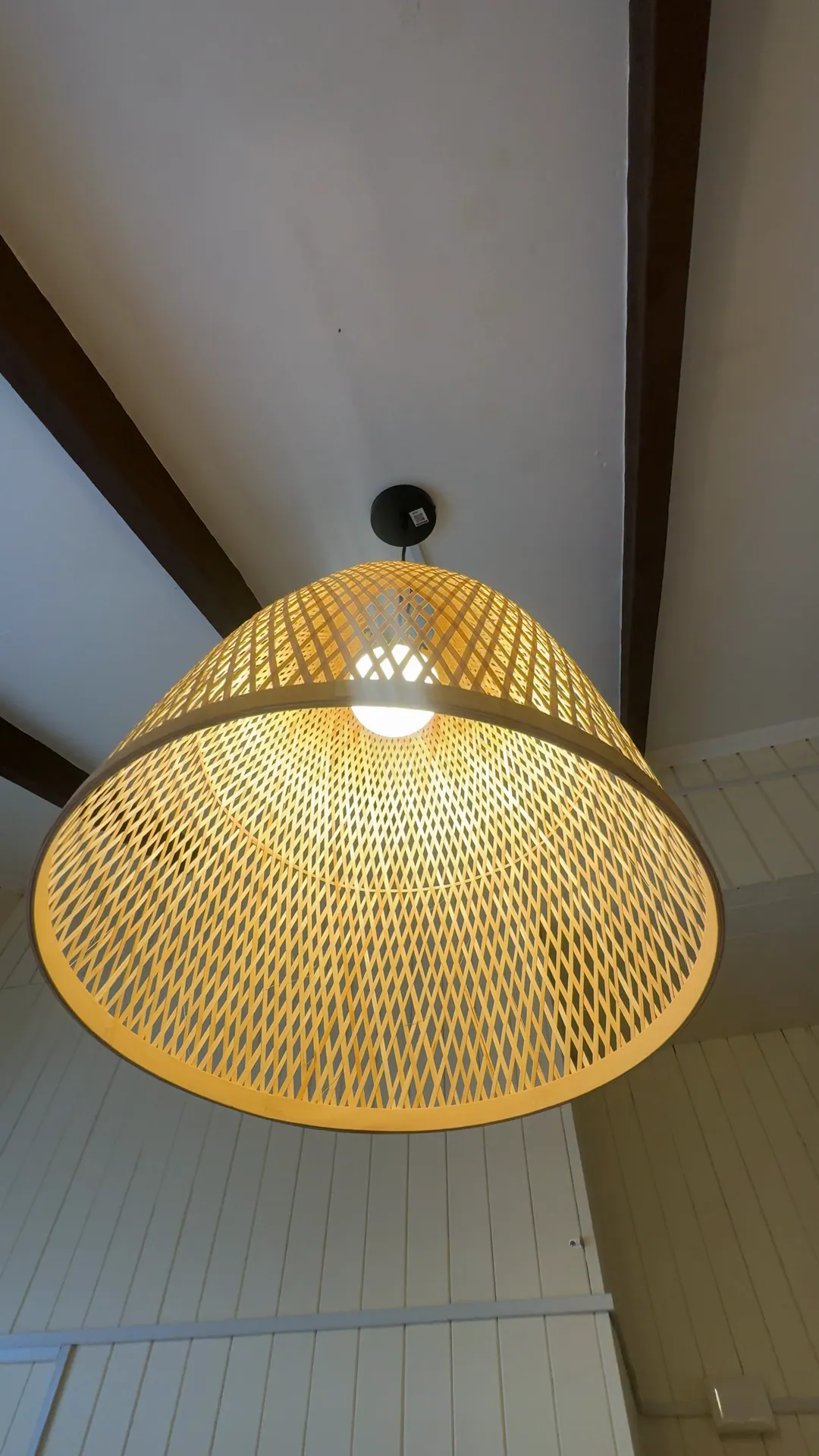 Luz de ratán, foto real de la Casona