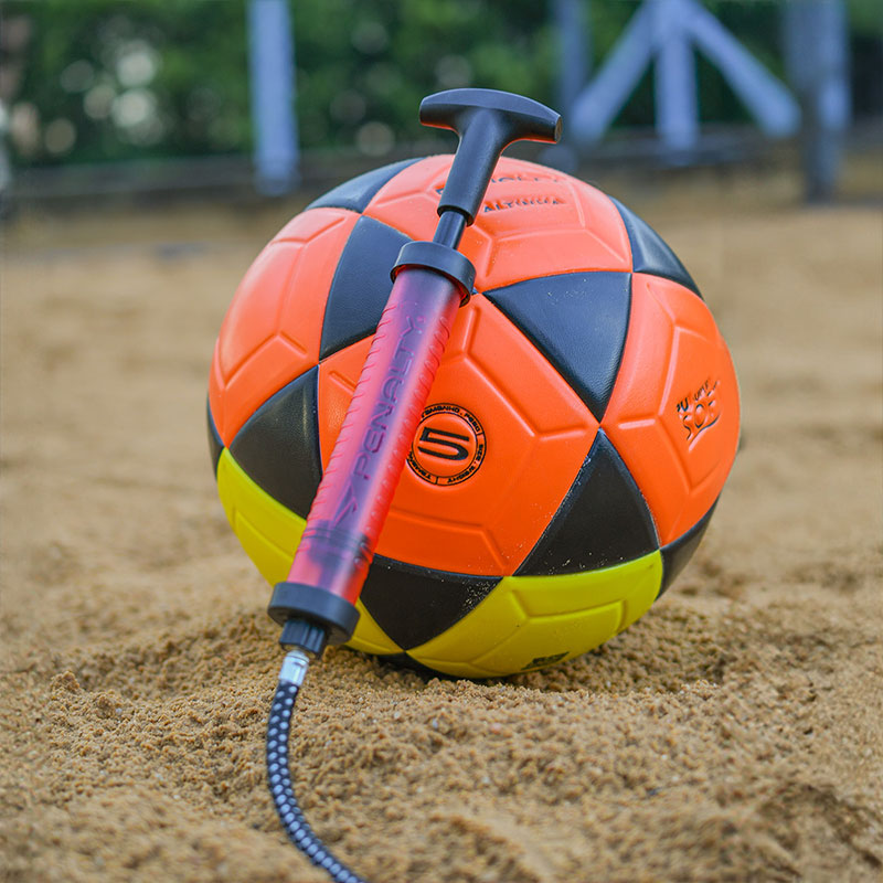 REVISA TODO EN ACCESORIOS PENALTY PARA TUS DEPORTES.