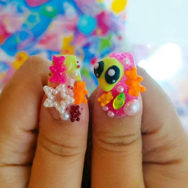 What is 'Pirimenta'?