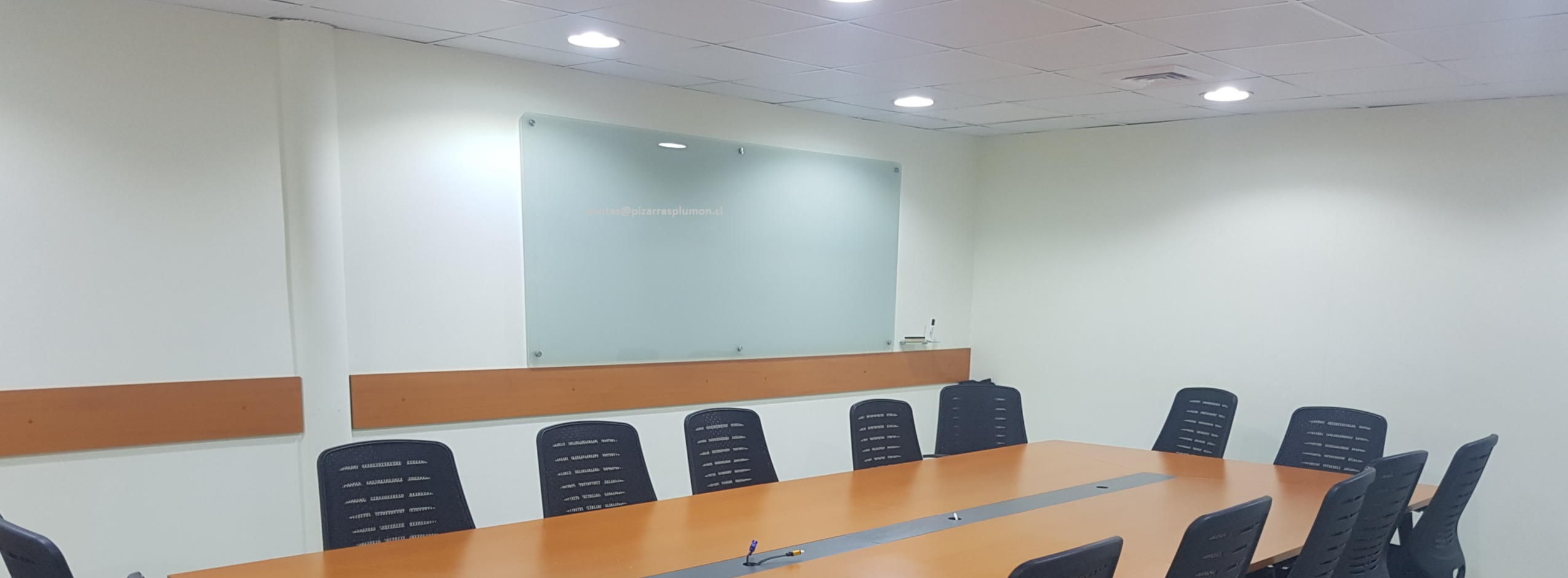 <p class="MsoNormal">Pizarra de vidrio templado Full Office<o:p></o:p></p>