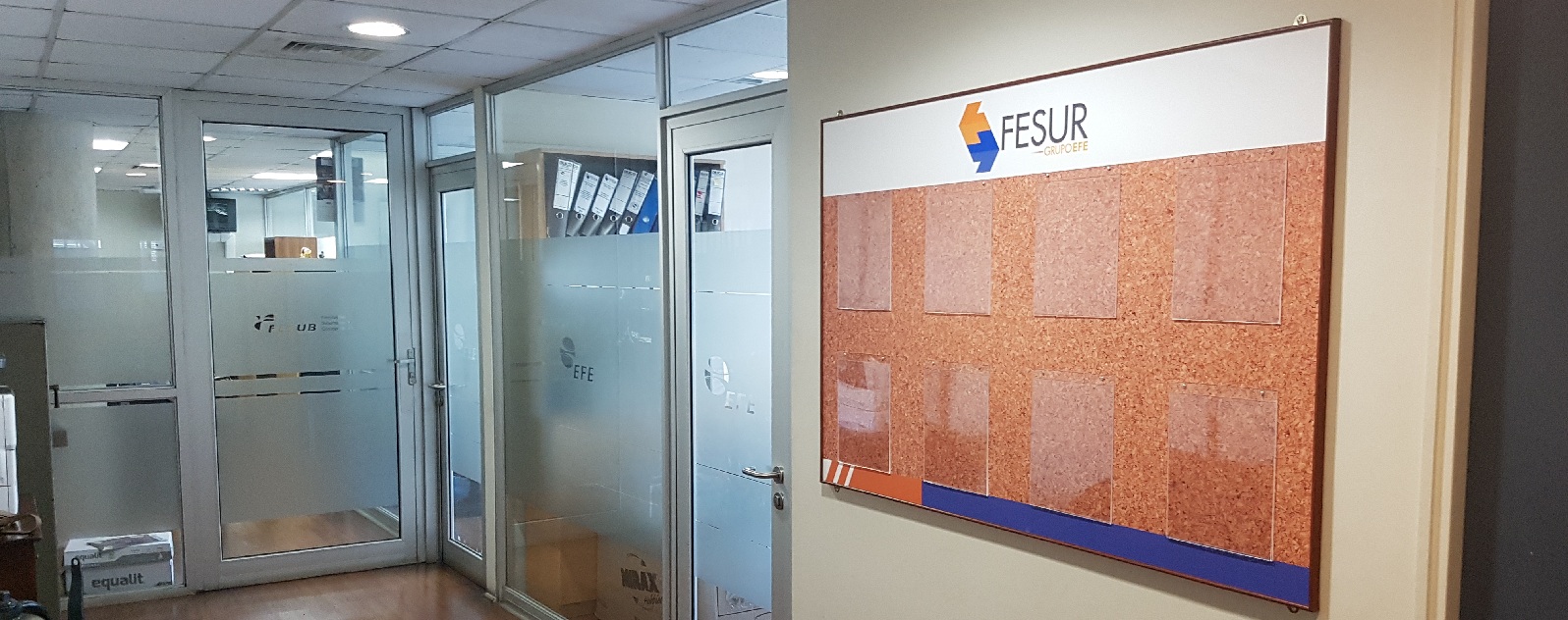 <span style="color: rgb(247, 247, 242); font-family: "Albert Sans", sans-serif; font-weight: 300;">Diario mural Corporativo </span>