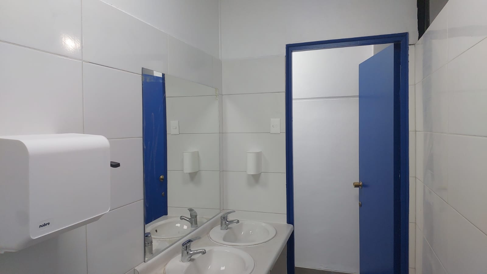 <b>Remodelación de Baños</b><br>
<br>
<br>
<br>