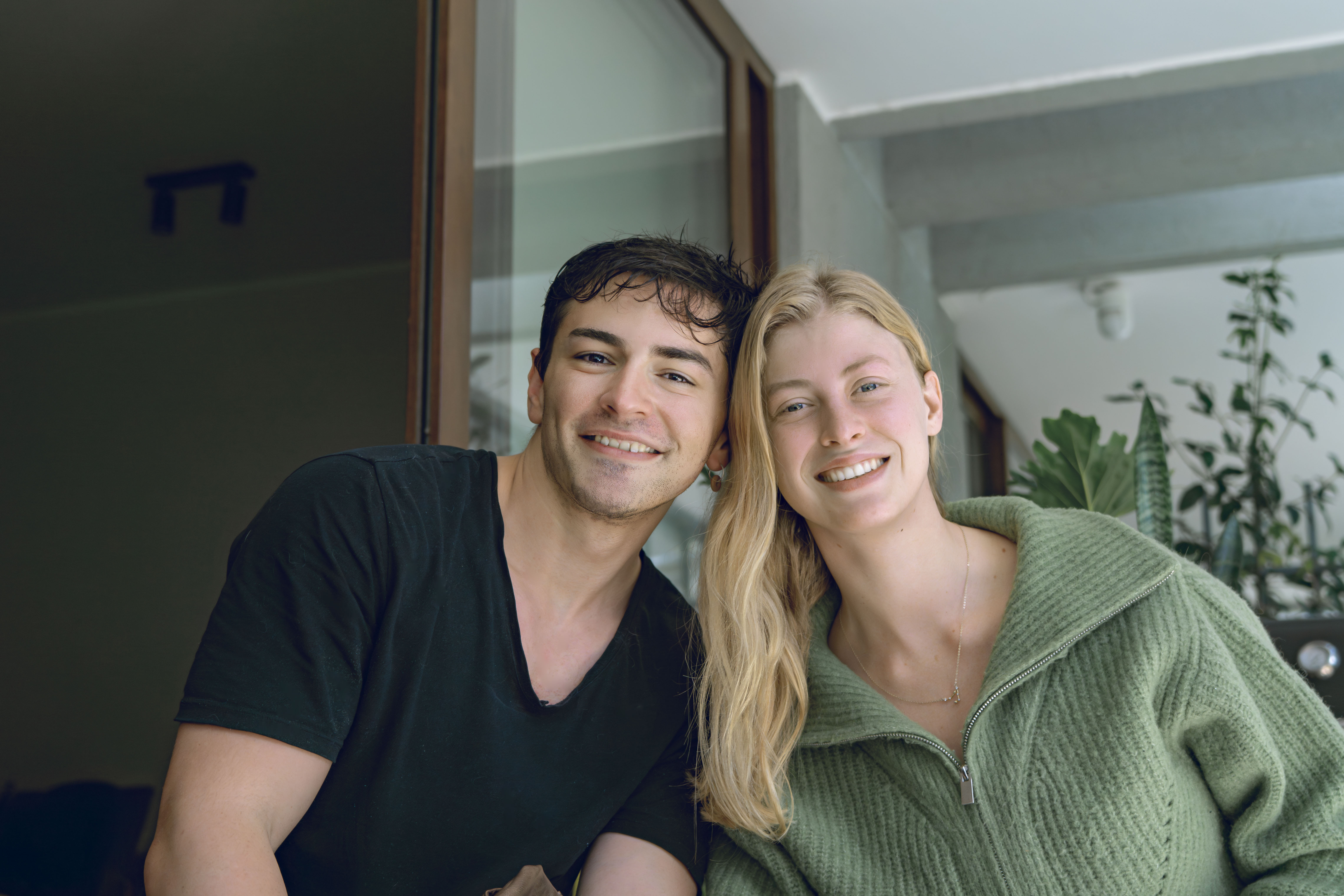 <span style="color: rgb(75, 72, 70); font-family: Poppins, sans-serif; font-size: 15px;">🪴</span>Somos José Ortúzar y Antonia Rovira