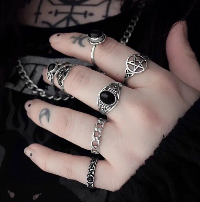 Anillos